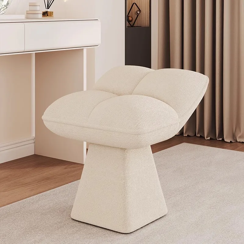 クリエイティブなドレッシングテーブルメイクアップスツール、リ - Beauty Makeup Chair のレビューと価格